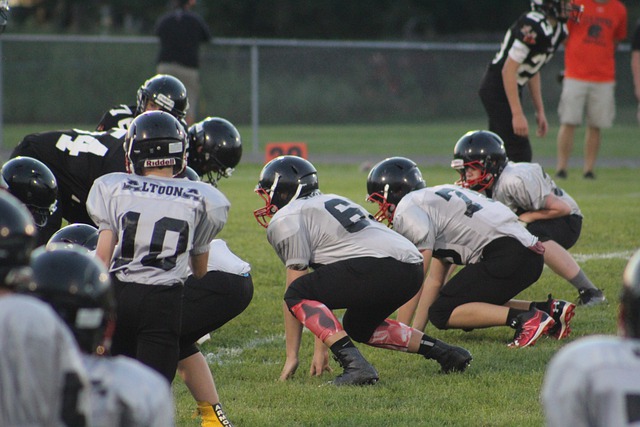 球员还是替 球员还是替